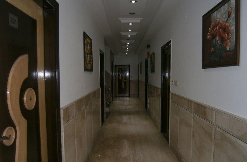 Capital O 6408 Hotel Delhi Heart ニューデリー エクステリア 写真