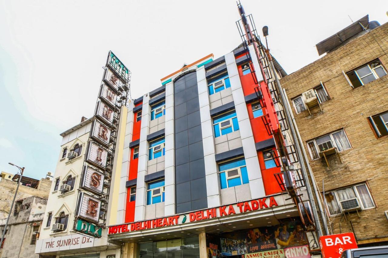 Capital O 6408 Hotel Delhi Heart ニューデリー エクステリア 写真